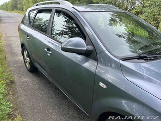 Kia Ceed osobní 2009