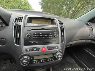 Kia Ceed osobní 2009