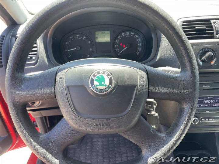 Škoda Fabia 1,4 i 63kw Klima ESP 1maj 2011