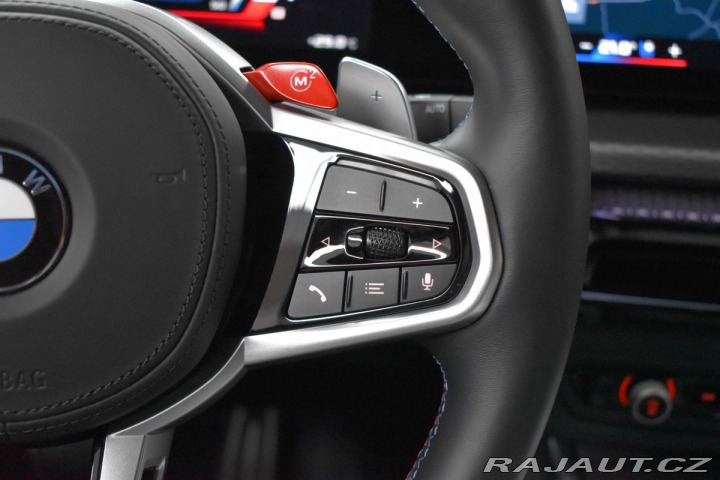 BMW M3 xDrive COMPETITION 390kW 2024