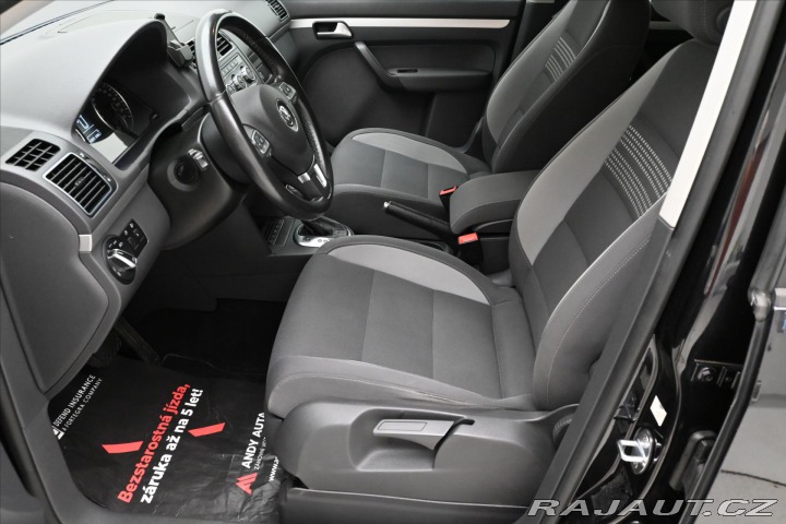 Volkswagen Touran 2,0 TDI 103kW DSG 7 míst 2013
