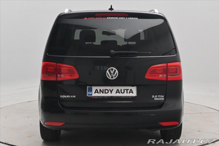Volkswagen Touran 2,0 TDI 103kW DSG 7 míst 2013