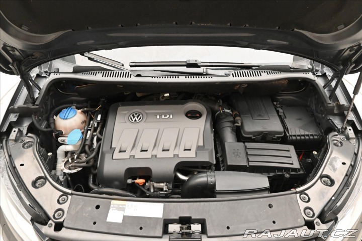 Volkswagen Touran 2,0 TDI 103kW DSG 7 míst 2013