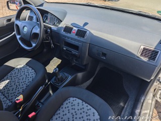 Škoda Fabia 1.4 16V Classic Klima 24. 2005