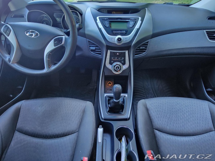 Hyundai Elantra Comfort 1,6/97kW 2012