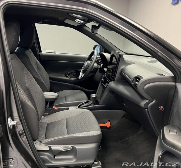 Toyota Yaris Cross 1.5 Hybrid AT STYLE 2024
