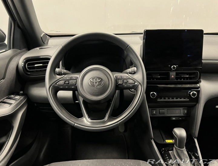 Toyota Yaris Cross 1.5 Hybrid AT STYLE 130k 2024