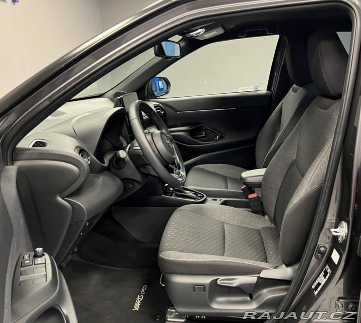 Toyota Yaris Cross 1.5 Hybrid AT STYLE 2024