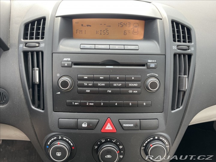 Kia Ceed 1,4 CVVT 80kW Tažné nová 2007