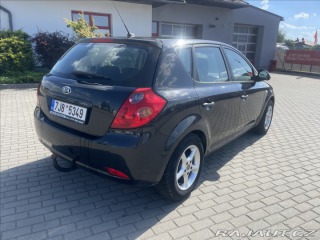 Kia Ceed 1,4 CVVT 80kW Tažné nová 2007