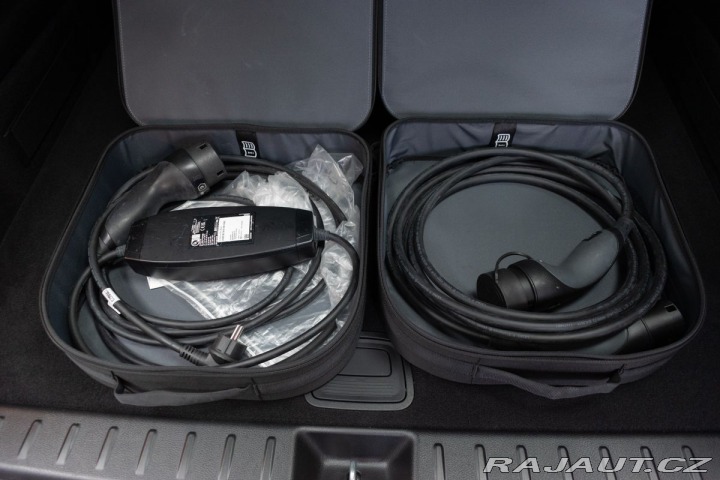 Mercedes-Benz EQB 300 66kWh*4MATIC*AMG*KAME 2024