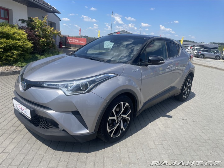 Toyota C-HR 1,8 i 73kw Hybrid e-CVT 2017