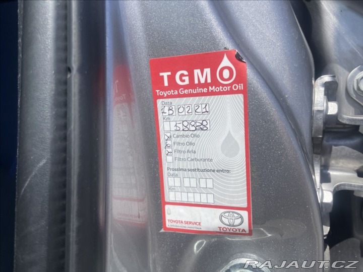 Toyota C-HR 1,8 i 73kw Hybrid e-CVT 2017