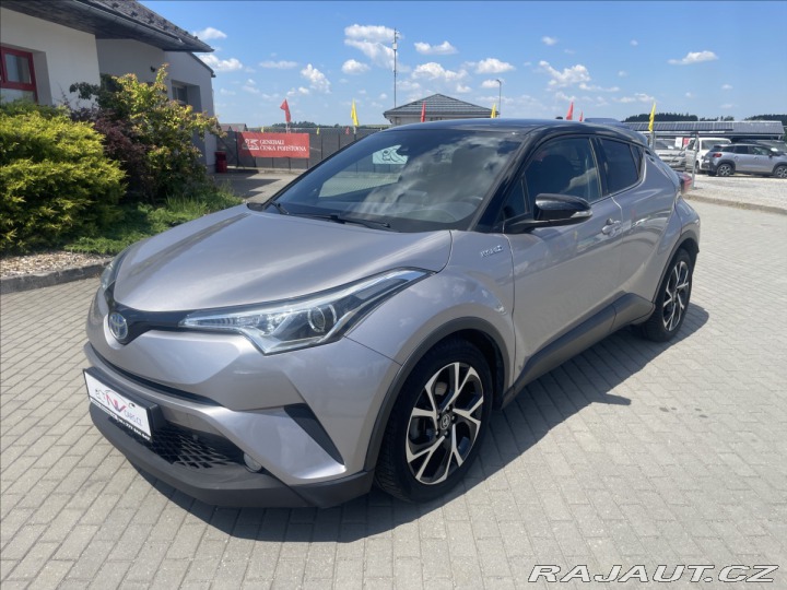 Toyota C-HR 1,8 i 73kw Hybrid e-CVT 2017