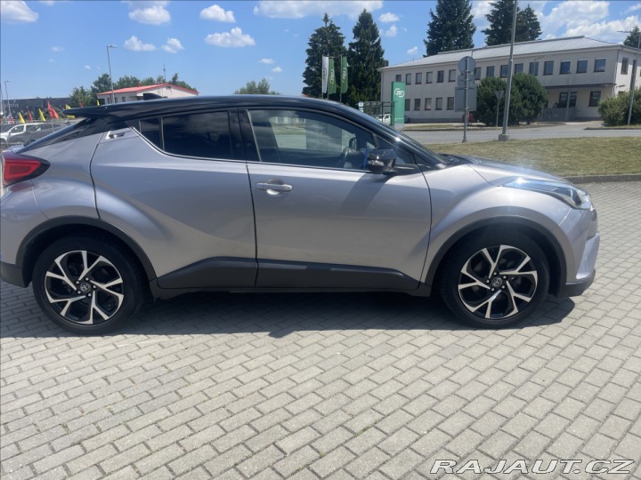 Toyota C-HR 1,8 i 73kw Hybrid e-CVT 2017
