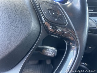 Toyota C-HR 1,8 i 73kw Hybrid CVT 2017