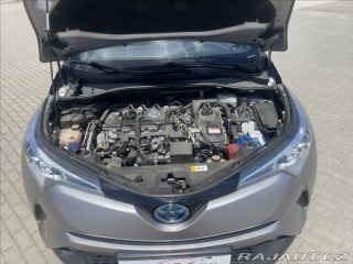 Toyota C-HR 1,8 i 73kw Hybrid CVT 2017