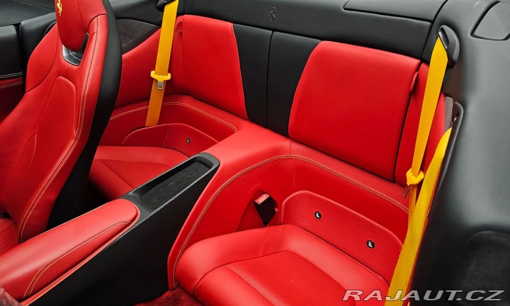 Ferrari Portofino  2019