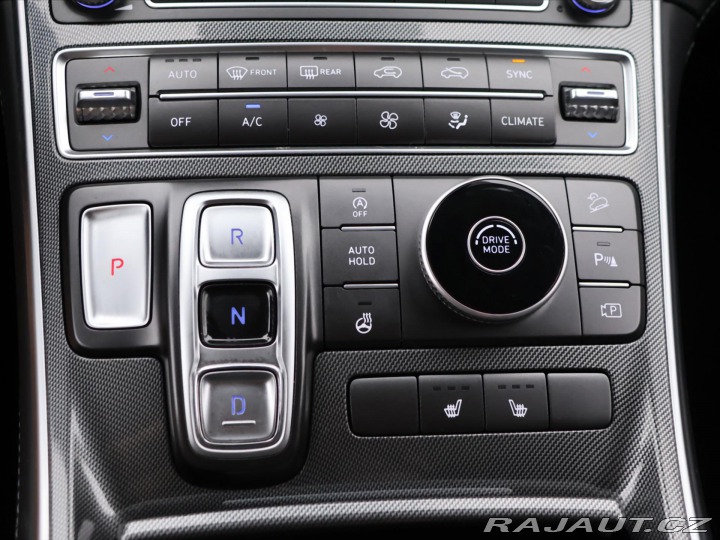 Hyundai Santa Fe 2,2 CRDi Smart DCT 142kW 2023