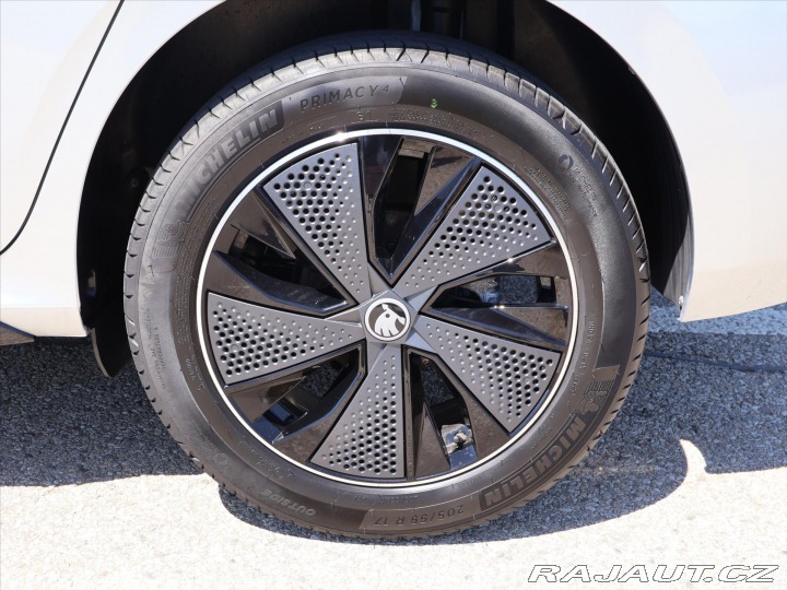Škoda Kamiq 1,5 TSi Monte Carlo DSG 1 2025
