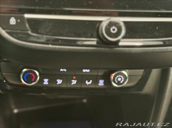 Opel Corsa 1,2 74kW Elegance 2024