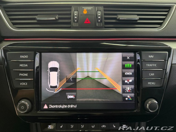 Škoda Superb 2.0TDI DSG 4X4 STYLE, ACC 2016