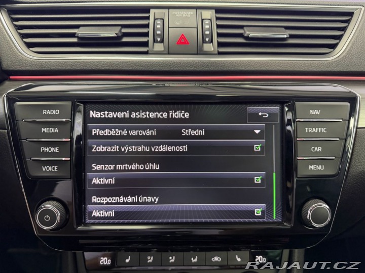 Škoda Superb 2.0TDI DSG 4X4 STYLE, ACC 2016