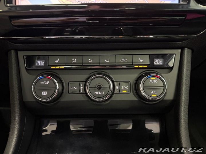 Škoda Superb 2.0TDI DSG 4X4 STYLE, ACC 2016