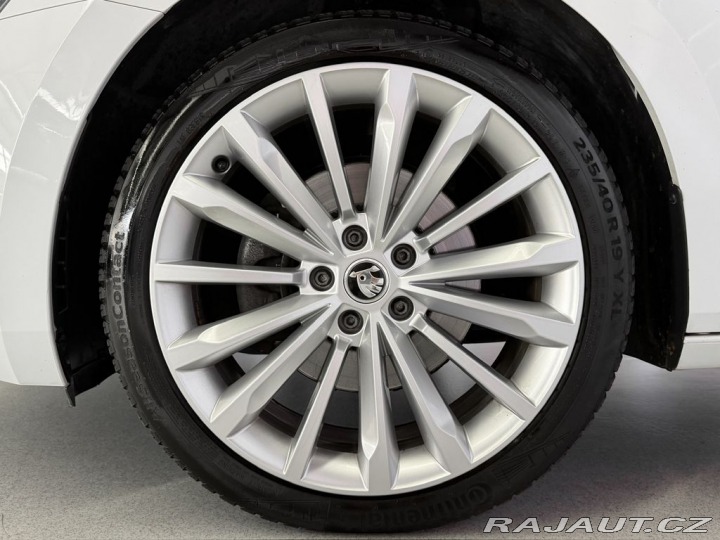Škoda Superb 2.0TDI DSG 4X4 STYLE, ACC 2016