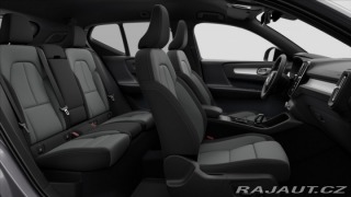 Volvo XC40 2,0 B3  Plus 2026