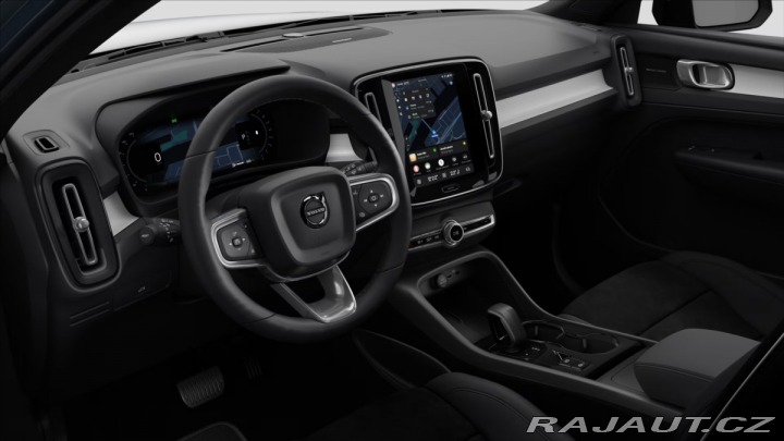 Volvo XC40 2,0 B4  Plus 2026