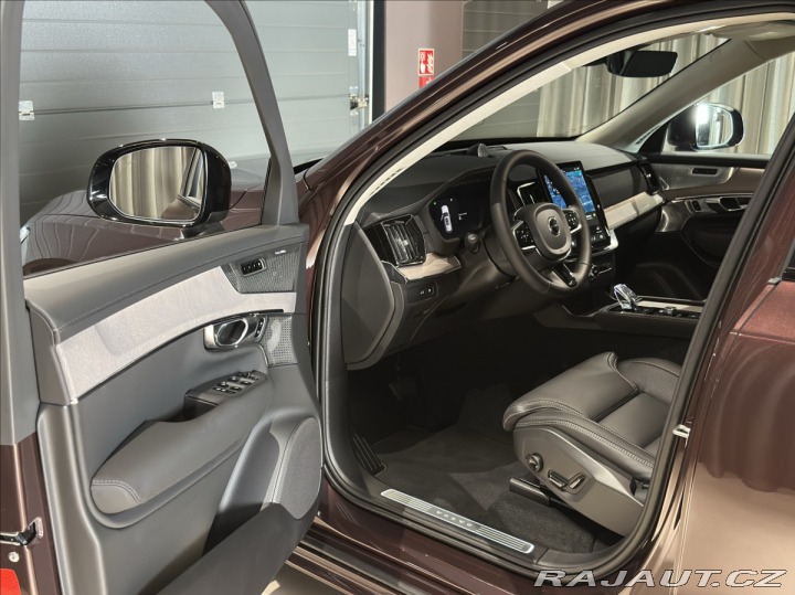 Volvo XC90 2,0 T8 PHEV Ultra Dark 2026