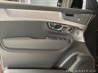 Volvo XC90 2,0 T8 Ultra Dark 2026