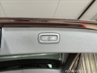 Volvo XC90 2,0 T8 Ultra Dark 2026