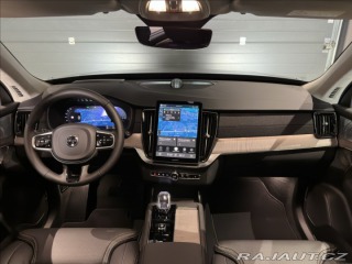 Volvo XC90 2,0 T8 Ultra Dark 2026