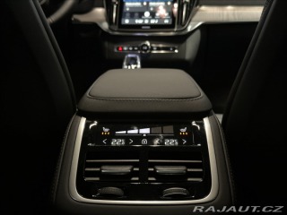 Volvo XC90 2,0 T8 Ultra Dark 2026
