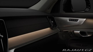 Volvo XC90 2,0 T8  Ultra Dark 2026