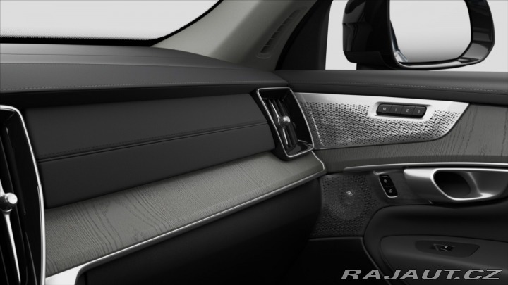 Volvo XC90 2,0 T8  Ultra Dark 2026