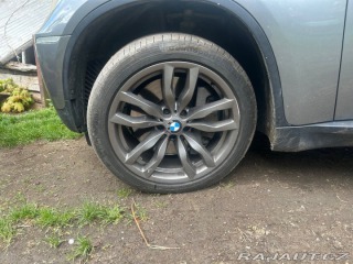 BMW X6 . M50d 1800
