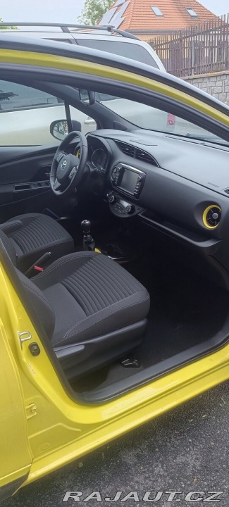 Toyota Yaris 1,5   TSi, limit selectio 1800