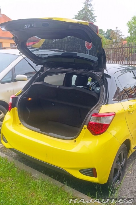 Toyota Yaris 1,5   TSi, limit selectio 1800