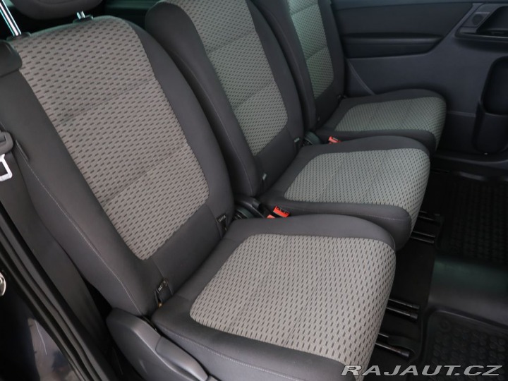 Volkswagen Sharan 2.0,TDI,103kW,Manuál,Tažn 2010