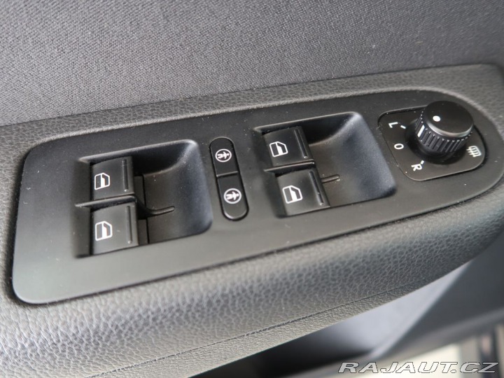 Volkswagen Sharan 2.0,TDI,103kW,Manuál,Tažn 2010