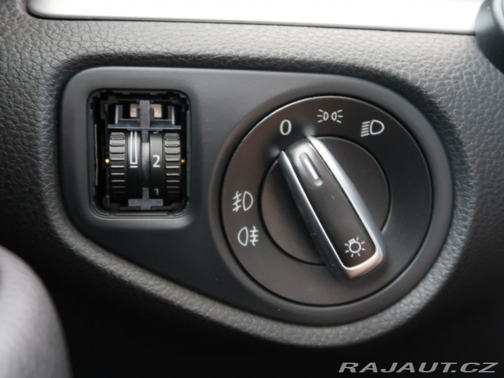 Volkswagen Sharan 2.0,TDI,103kW,Manuál,Tažn 2010