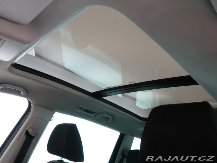 Volkswagen Sharan 2.0,TDI,103kW,Manuál,Tažn 2010