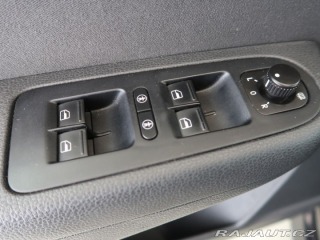 Volkswagen Sharan 2.0,TDI,103kW,Manuál,Tažn 2010