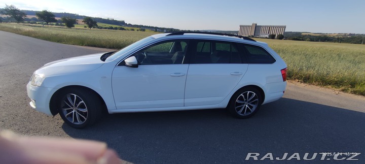 Škoda Octavia  2015