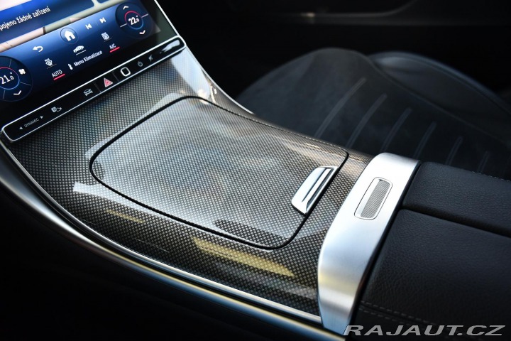 Mercedes-Benz C 220D 4M AMG ČR 2022