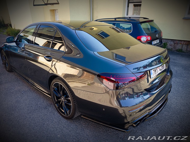 Mercedes-Benz E 53 AMG 4Matic ČR 2021