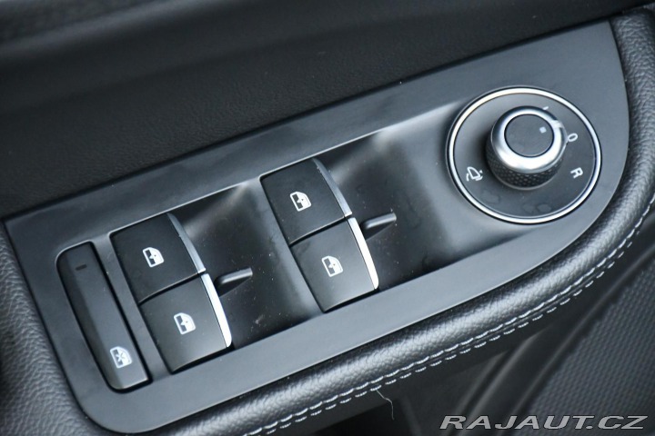 Alfa Romeo Giulia 2,0 VELOCE 16V 206kW AT8- 2024